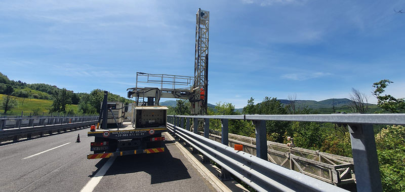 Ispezioni Autostrade di Hyper STP sul By Bridge